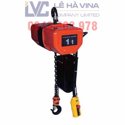 Pa lăng điện là một loại thiết bị nâng hạ với nhiều ứng dụng linh hoạt, đem lại hiệu quả cao trong việc nâng chuyển vật liệu, máy móc và lắp ráp công trình xây dựng, dân dụng. Pa lăng điện được coi là một thiết bị làm việc quan trọng và không thể thiếu trong việc nâng chuyển và loại Pa lăng điện 1 tấn là loại được dùng phổ biến nhất hiện nay. Pa lăng điện 1 tấn, Pa lăng điện, Pa lăng, Tác dụng của pa lăng điện 1 tấn, pa lăng xích điện trọng tải 1 tấn, pa lăng cáp điện trọng tải 1 tấn, pa lăng điện 1 tấn phổ biến, Pa lăng xích điện